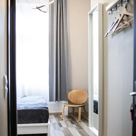 Charming In Budapeszt