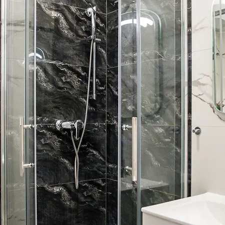 Charming In Apartament *