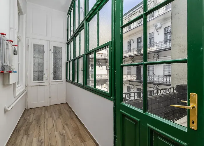 Charming In Apartament