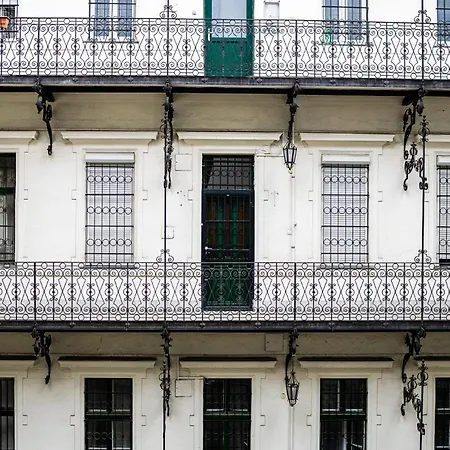 Charming In * Budapešť