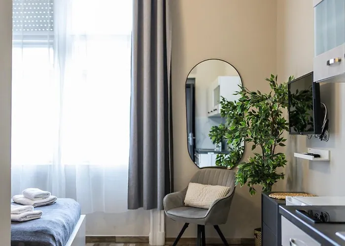 Charming In Apartment *